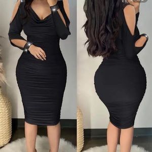 CHIC ME - L Sz L Cold shoulder bodycon mididress. Great on all body types!